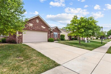 2080 Briarbend Ct, Maryville, IL 62062 - photo 3