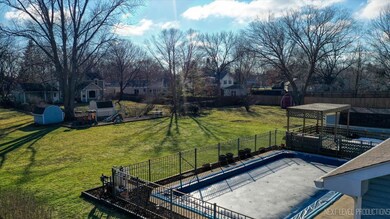 1052 Cardinal Ct, Batavia, IL 60510 - photo 4