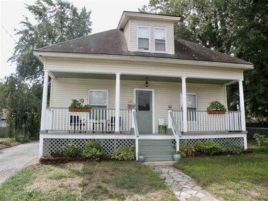 147 Rosedale Ave, Manchester, NH 03103 - photo 2