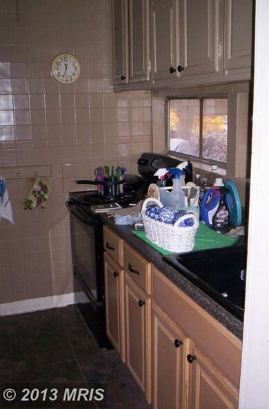 1302 North Rd, Pasadena, MD 21122 - photo 5