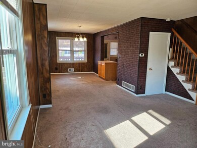 2209 Redthorn Rd, Middle River, MD 21220 - photo 5