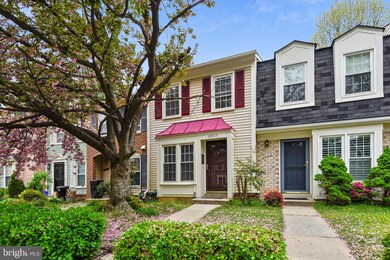 20515 Sterncroft Ct, Montgomery Village, MD 20886 - photo 2