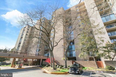 Racquet Club Condominium unit 1115, Hyattsville, MD 20783 - photo 6