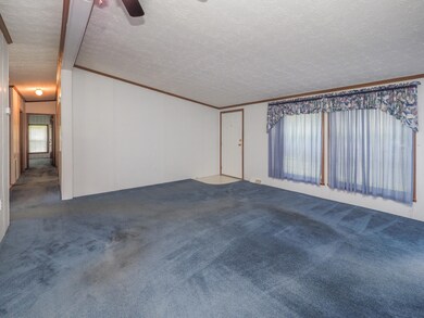 1566 Richards Dr-105