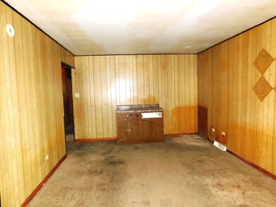 unlisted-address, Blue Island, IL 60406 - photo 5