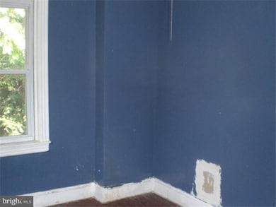 71 Macdade Blvd, Darby, PA 19023 - photo 3