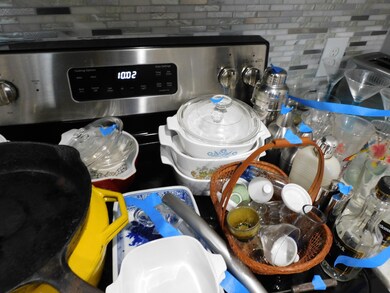 1703 Sycamore Cir, Manchester, TN 37355 - photo 5