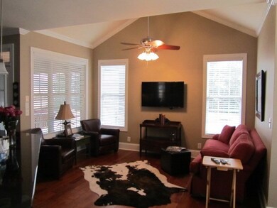 203 Avondale Cir, Warner Robins, GA 31088 - photo 4