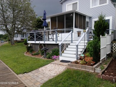 10 Harbour Walk - Rear 1