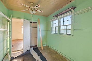 2025-10-23_1321_11th_st-srm-05