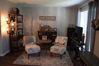 100 Alice Ct, Apex, NC 27502 - photo 2