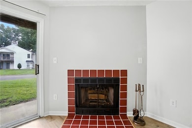 2115 Rocky Point Run unit A, Chesapeake, VA 23320 - photo 2