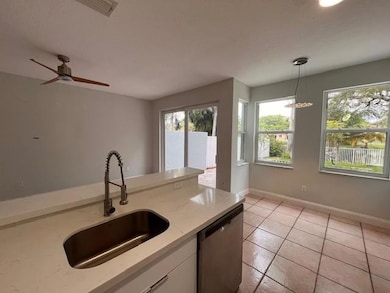 15301 NW 3rd St unit 29, Pembroke Pines, FL 33028 - photo 6