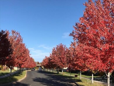 936 NW 13th St, Redmond, OR 97756 - photo 7