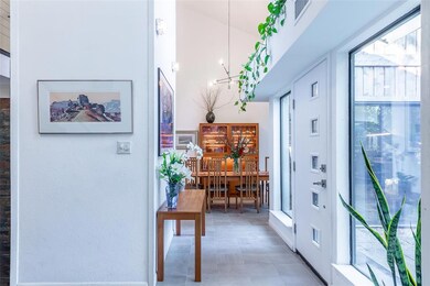Beautiful contemporary entry to welcome to the fab