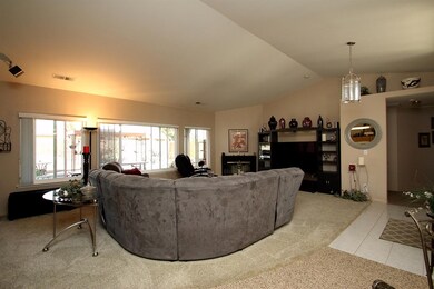 6440 E Inyo St, Fresno, CA 93727 - photo 5