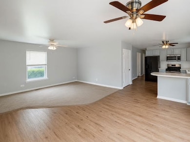 1712 11th St, Waukegan, IL 60085 - photo 3