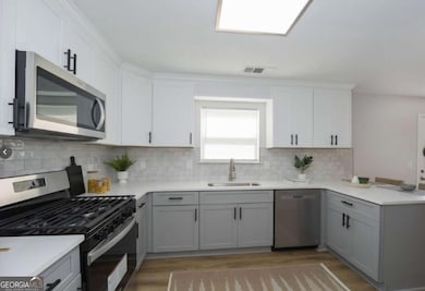 833 Oakview Trace, Atlanta, GA 30349 - photo 5