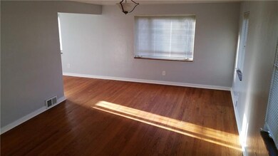 Living Room as you enter front door