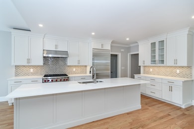 61 Wolcott Woods Ln unit 61, Milton, MA 02186 - photo 4