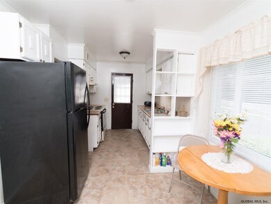 49 Buell St, Albany, NY 12206 - photo 5