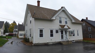 11 Maple St, Whitinsville, MA 01588 - photo 4