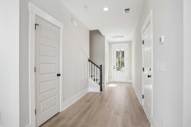 435 Queenview Ln, Charleston, SC 29414 - photo 6