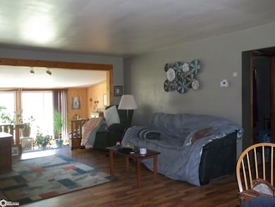 living room looking to sun room