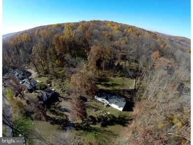 2951 Saint Peters Rd, Elverson, PA 19520 - photo 4