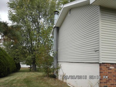 6436 Putnam Dr, Circleville, OH 43113 - photo 2