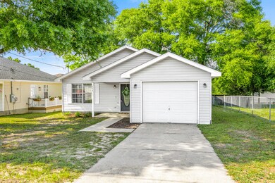 298 E North Ave-3