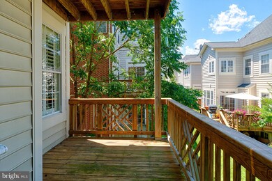 47853 Scotsborough Square, Sterling, VA 20165 - photo 7