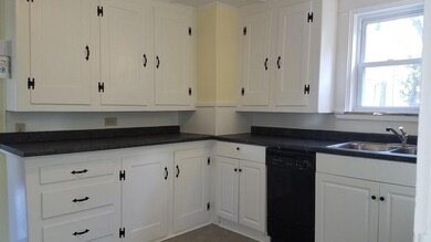 03. Kitchen