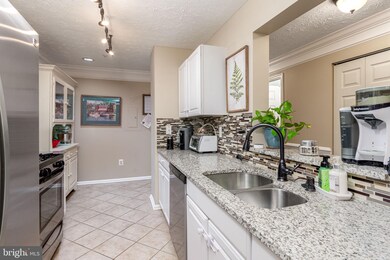 2054 Quaker Way unit 10, Annapolis, MD 21401 - photo 7