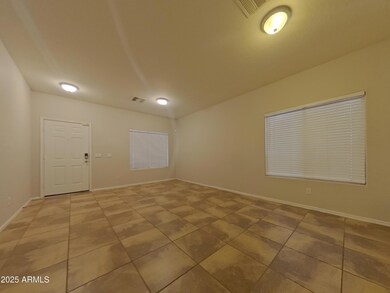 8423 W Hamster Ln, Tolleson, AZ 85353 - photo 2