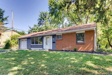 4646 Dundee Ave Columbus OH-small-002-00