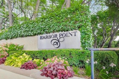 Harbor Point Tower unit 4101-4102, Chicago, IL 60601 - photo 2