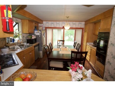 865 Pinewood Ave, Mullica Hill, NJ 08062 - photo 5