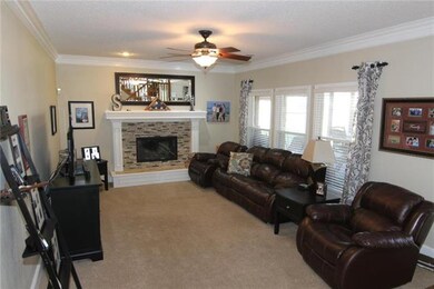 6809 Hauser Dr, Shawnee, KS 66216 - photo 7