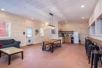 220329 5.15pm Arnouts 8136 66th Ave P Gr