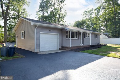 2444 Sanford Dr, Vineland, NJ 08361 - photo 4