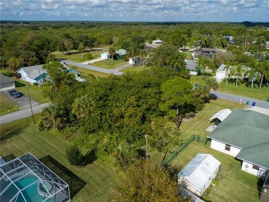 973 Dolphin Ave, Sebastian, FL 32958 - photo 5