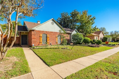 2906 Roxboro Rd, Euless, TX 76039 - photo 4