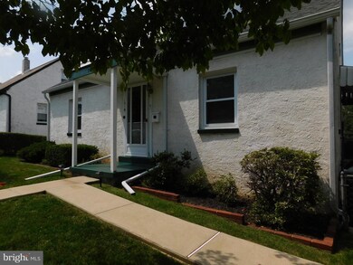 1519 Walnut St, Coatesville, PA 19320 - photo 2