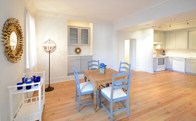Dining Room & Kitchen