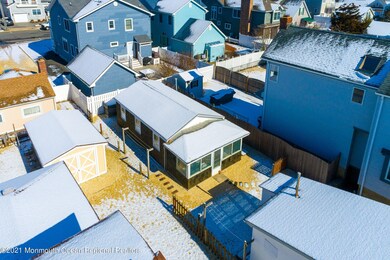 Yard between houses