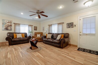 1109 N 10th St, Rogers, AR 72756 - photo 4