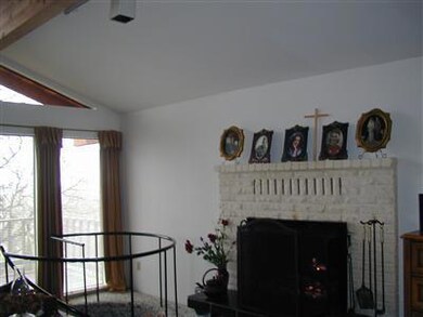 3675 Walker Creek Rd, Central Point, OR 97502 - photo 6