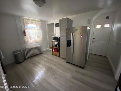 17 W OAK HAZ KIT 3 PIC