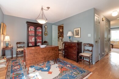 31 Gooseneck Ln, Swampscott, MA 01907 - photo 2